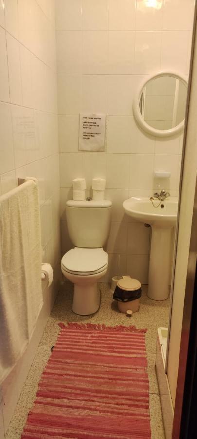 Quarto1 Com Wc Privado E Cozinha Partilhada Понта Делгада Екстериор снимка